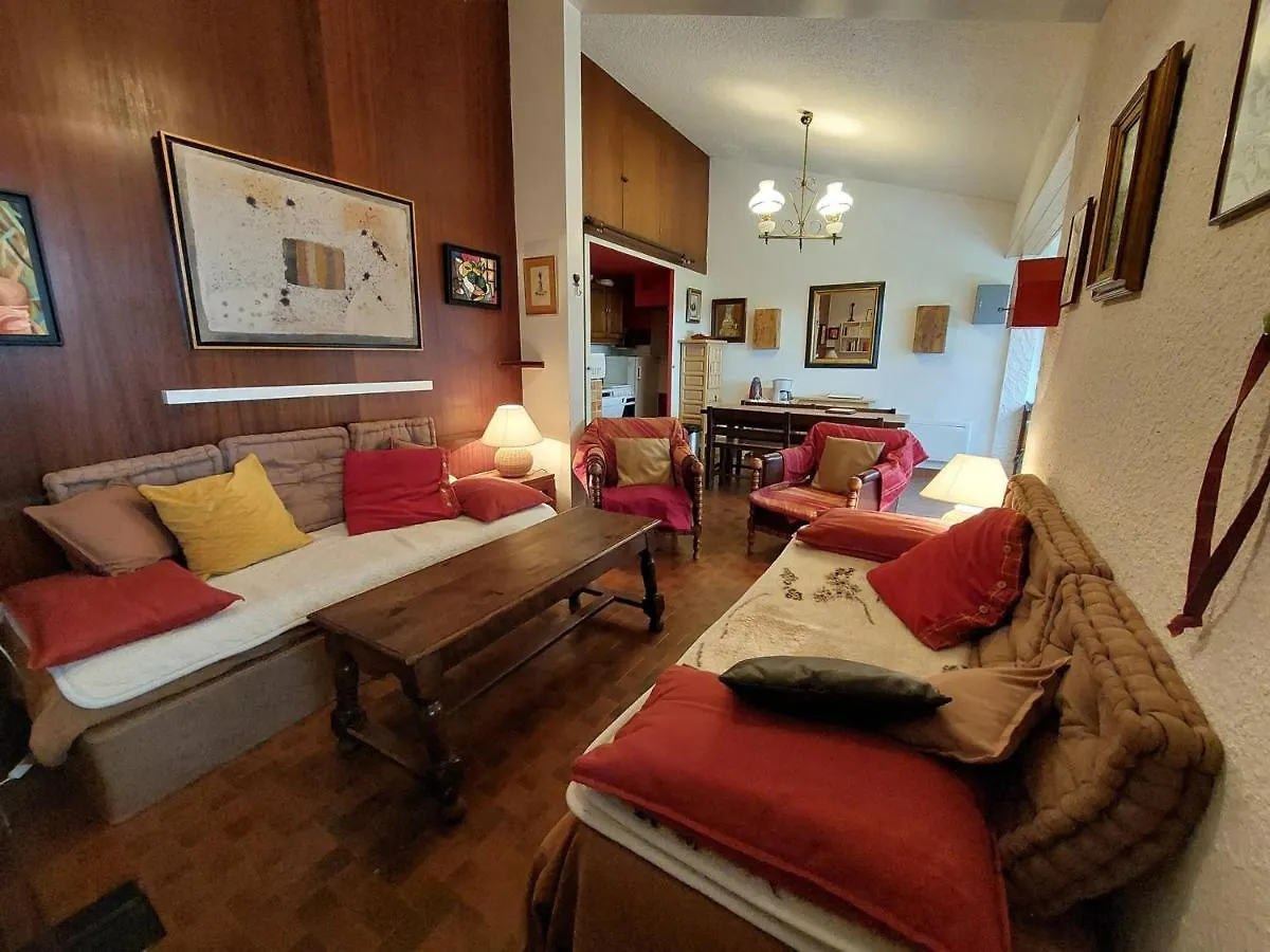 Maison Mitoyenne 4 Pers, 2 Chambres, Terrasse Et Jardin, Proche Centre Et Pistes - Autrans-Meaudre - Fr-1-737-41 Holiday home Autrans-Meaudre-en-Vercors